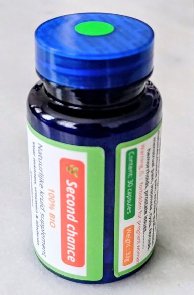 Flesje met blauwe dop en groen etiket. Capsules met een passende dosering voor een korte behandeling.